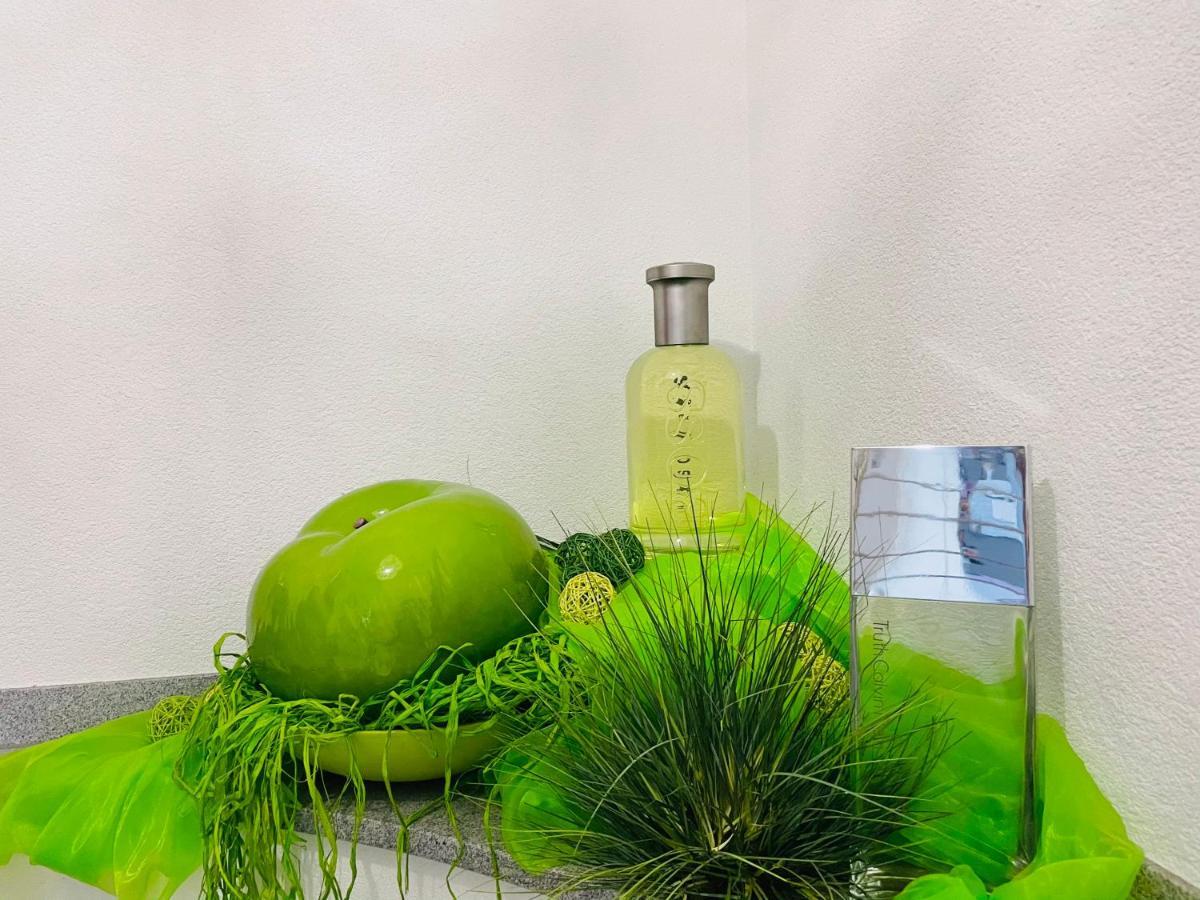 Limes Apartment -Uebernachten Am Limes- Rainau Bagian luar foto