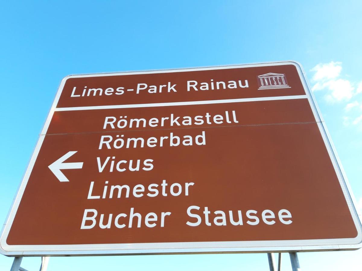 Limes Apartment -Uebernachten Am Limes- Rainau Bagian luar foto